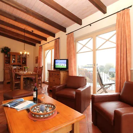 Residenz Seestern Penthouse-appartement 12 Kuehlungsborn